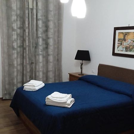 Casa Galante Ostia Centro Apartman Kültér fotó